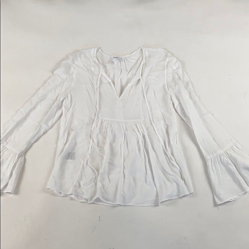 BCBG top  - Picture 2 of 6